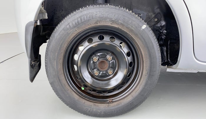 2012 Toyota Etios Liva G, Petrol, Manual, 44,198 km, Right Rear Wheel