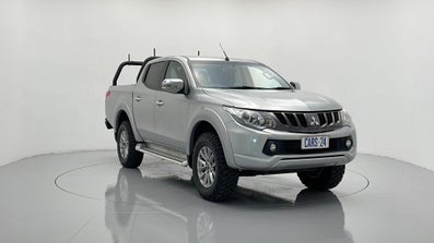 2017 Mitsubishi Triton Gls (4x4) Automatic, 106k km Diesel Car