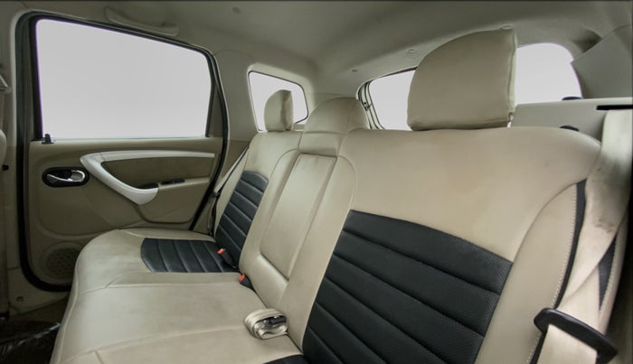 2014 Nissan Terrano XL 85 PS DEISEL, Diesel, Manual, 53,423 km, Right Side Rear Door Cabin
