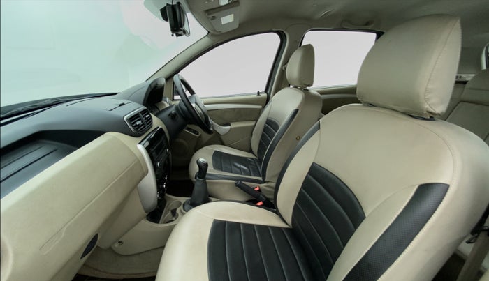2014 Nissan Terrano XL 85 PS DEISEL, Diesel, Manual, 53,423 km, Right Side Front Door Cabin