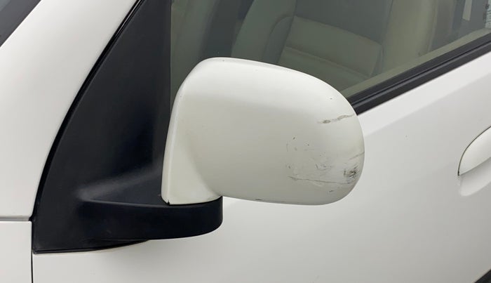 2014 Hyundai i10 MAGNA 1.1, CNG, Manual, 76,822 km, Left rear-view mirror - Cover has minor damage