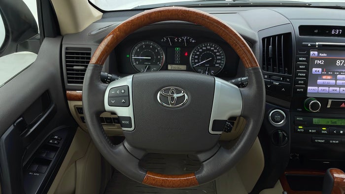 Toyota Landcruiser-Steering Wheel Close-up