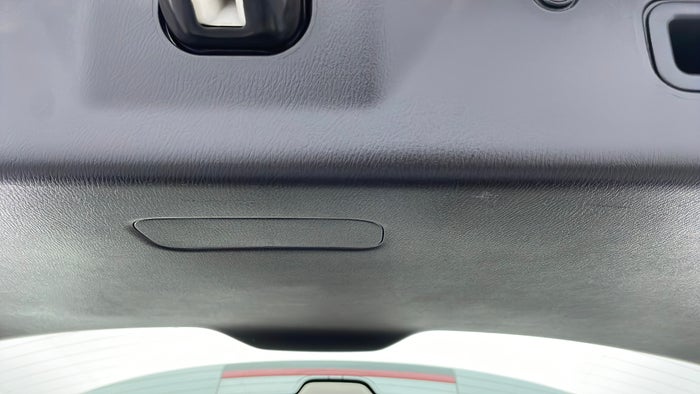NISSAN PATROL-Dicky /Boot Door Boot interior Scratch