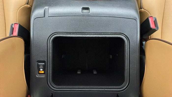 NISSAN PATROL-Cooler Box
