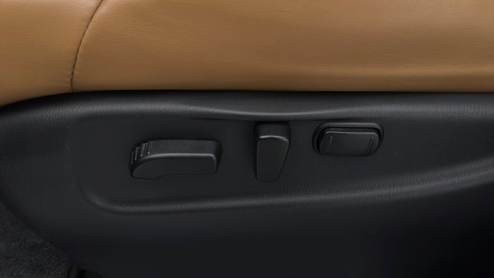 NISSAN PATROL-Driver Side Adjustment Panel