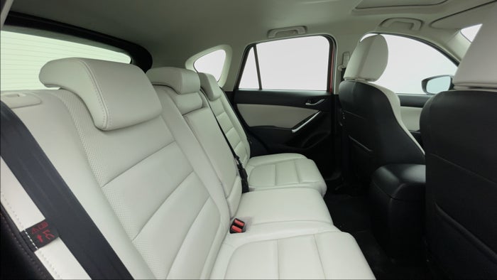 MAZDA CX 5-Right Side Door Cabin View