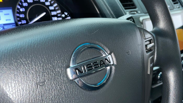 NISSAN PATROL-Steering Wheel Trim Scratch