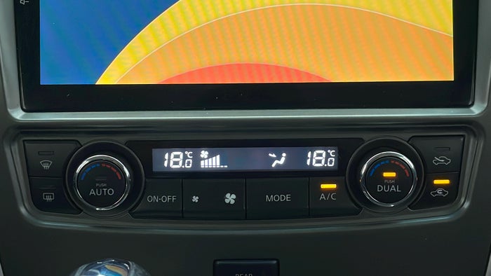 NISSAN PATROL-Automatic Climate Control