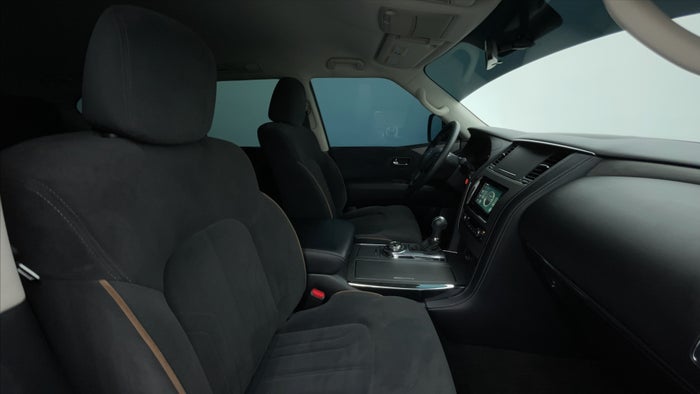 NISSAN PATROL-Right Side Front Door Cabin View