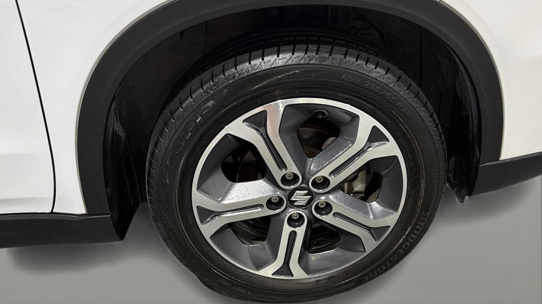 2016 Suzuki Vitara Rt-X (4WD), Automatic, 111945 km, Right Front Wheel