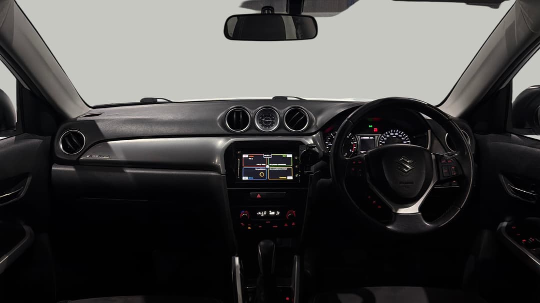 2016 Suzuki Vitara Rt-X (4WD), Automatic, 111945 km, Dashboard View