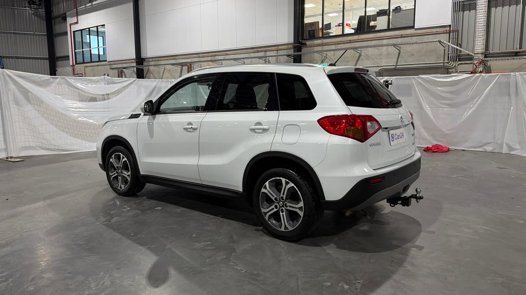 2016 Suzuki Vitara Rt-X (4WD), Automatic, 111945 km, Left Back Diagonal (45- Degree) View