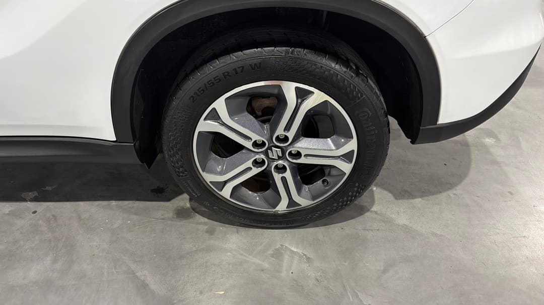 2016 Suzuki Vitara Rt-X (4WD), Automatic, 111945 km, Left Rear Wheel