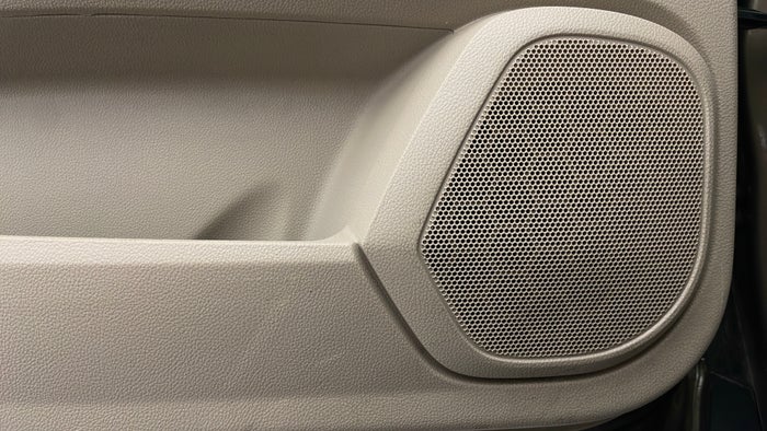 CADILLAC SRX-Speakers