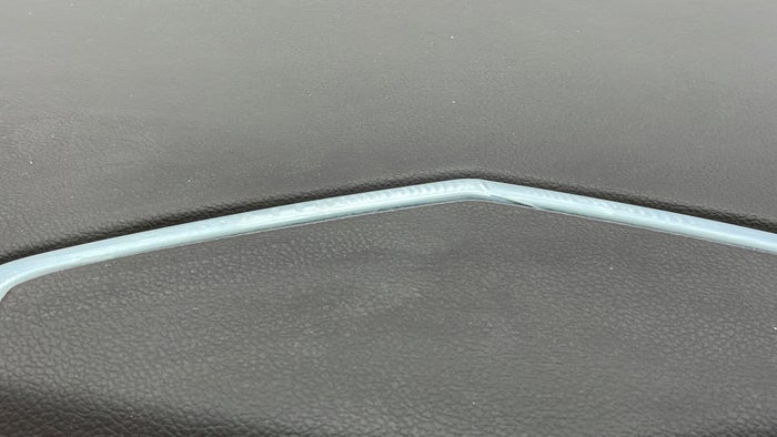 CADILLAC SRX-Dashboard Trim Scratch