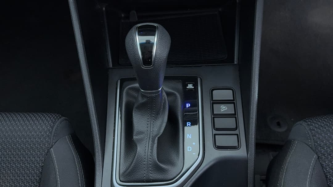 2017 Hyundai Tucson Active (FWD), Automatic, 71805 km, Gear Lever 