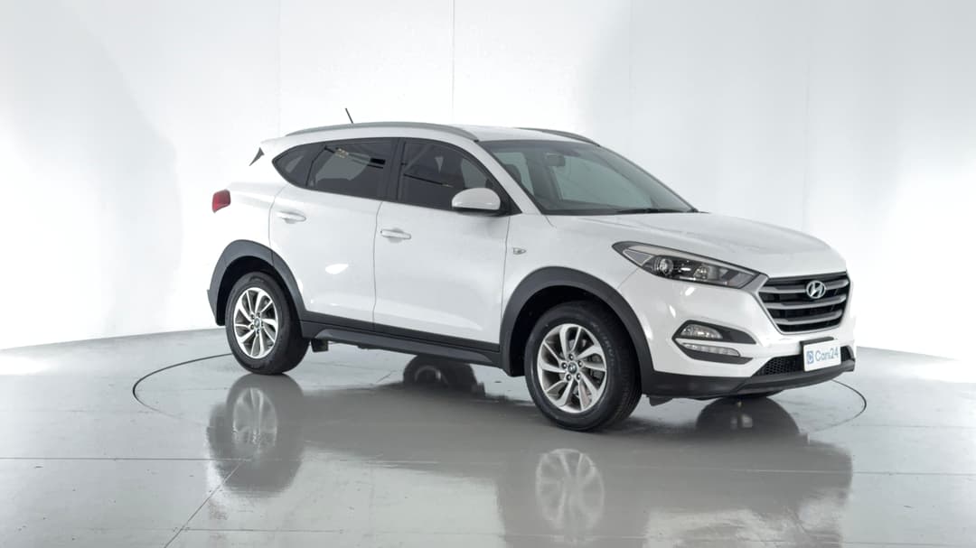 2017 Hyundai Tucson Active (FWD), Automatic, 71805 km, Right Front Diagonal (45- Degree) View