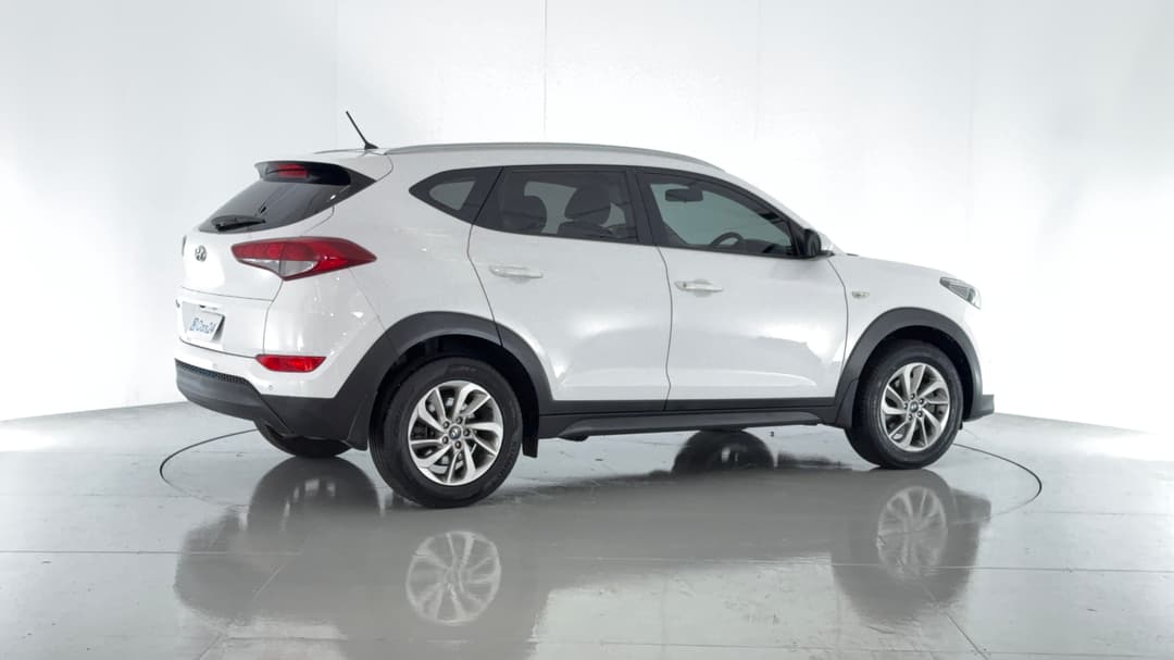 2017 Hyundai Tucson Active (FWD), Automatic, 71805 km, Right Back Diagonal (45- Degree) View