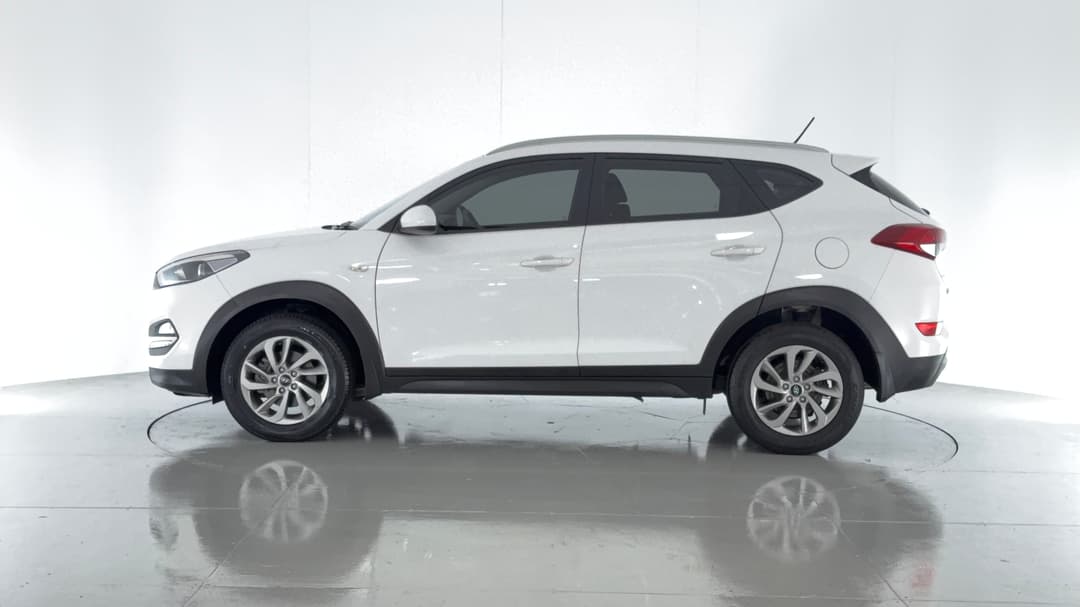 2017 Hyundai Tucson Active (FWD), Automatic, 71805 km, Left Side View