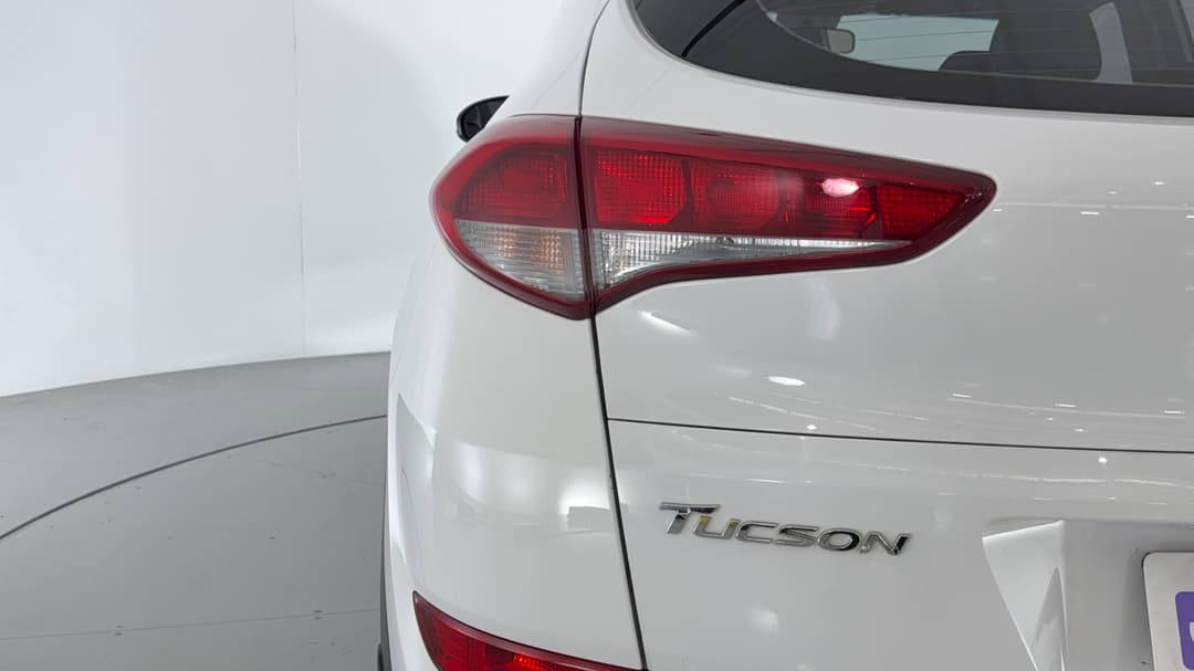 2017 Hyundai Tucson Active (FWD), Automatic, 71805 km, Badge (Boot Left Side)