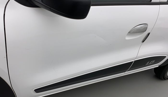 2022 Renault Kwid RXL 1.0 (O), Petrol, Manual, 16,974 km, Front passenger door - Minor scratches