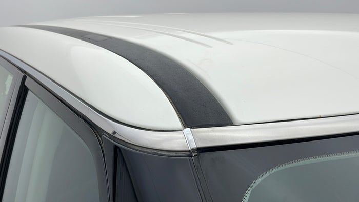 NISSAN PATROL-Roof Roof Beading Faded