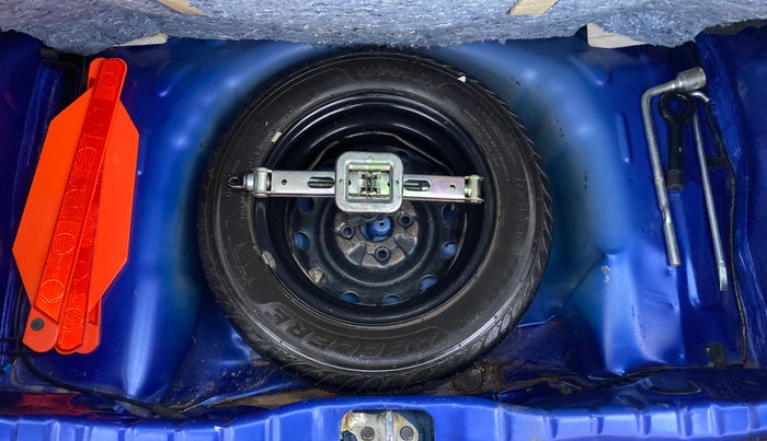 2015 Hyundai Eon MAGNA PLUS, Petrol, Manual, 29,128 km, Spare Tyre