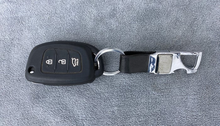 2018 Hyundai Elite i20 SPORTZ 1.2, Petrol, Manual, 16,639 km, Key Close Up