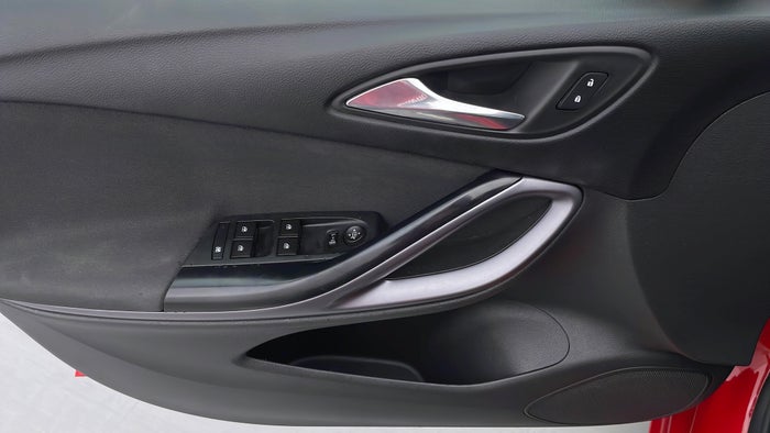 OPEL ASTRA-Driver Side Door Panels Controls