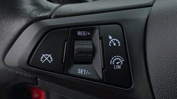 OPEL ASTRA-Cruise Control
