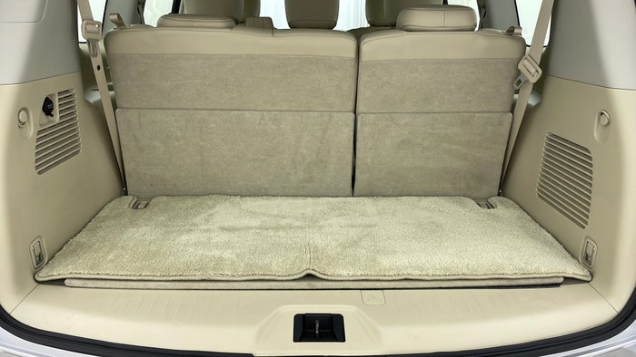 NISSAN PATROL-Boot Inside View