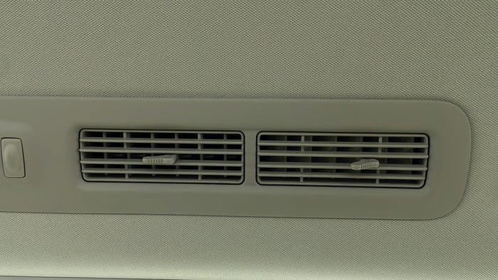 NISSAN PATROL-Rear AC Vents