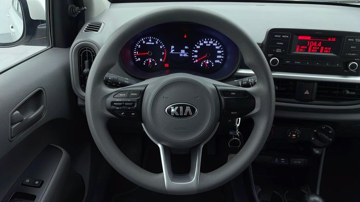 KIA PICANTO-Steering Wheel Close-up