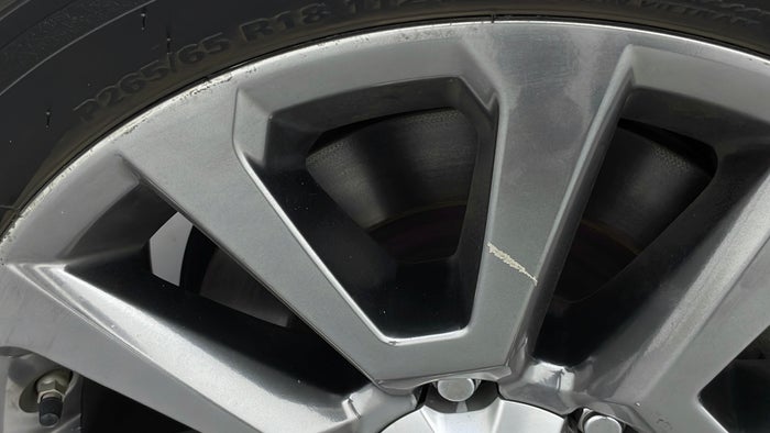 TOYOTA PRADO-Alloy Wheel LHS Front Scratch
