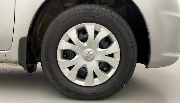 2017 Nissan Micra Active XV, Petrol, Manual, 58,938 km, Right Front Wheel