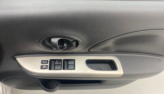 2017 Nissan Micra Active XV, Petrol, Manual, 58,938 km, Driver Side Door Panels Control
