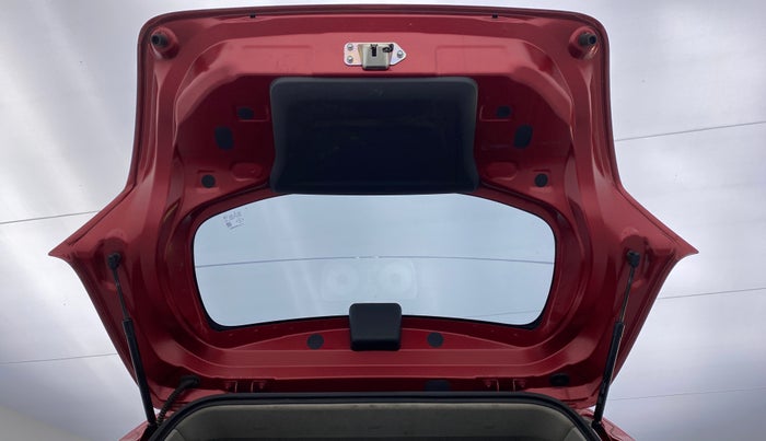 2018 Datsun Go Plus T, Petrol, Manual, 26,372 km, Boot Door Open