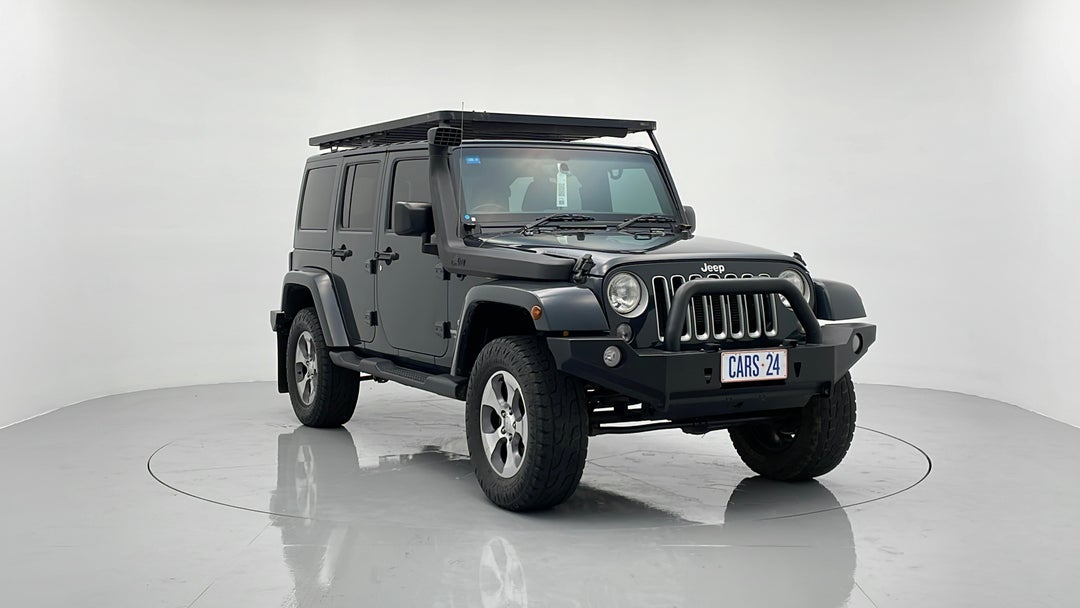 Right Front Diagonal (45- Degree) View