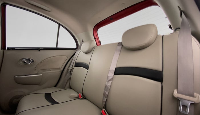 2016 Nissan Micra XV CVT, Petrol, Automatic, 20,724 km, Right Side Rear Door Cabin
