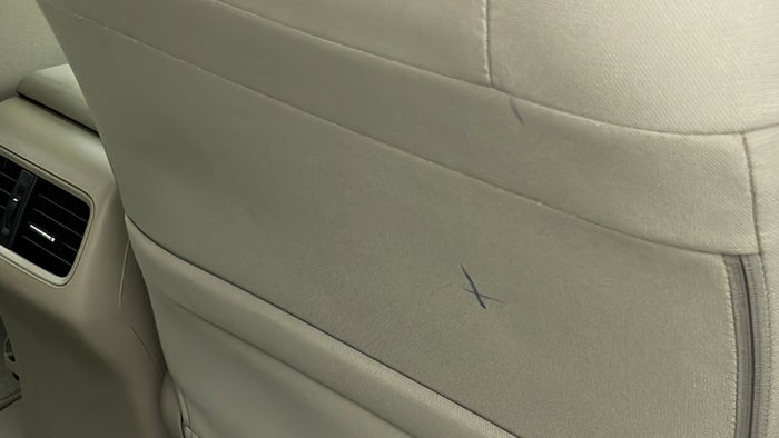 HONDA CR-V-Seat RHS Front Stain