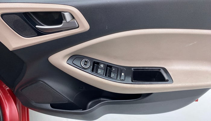 2018 Hyundai Elite i20 Magna Executive 1.2, Petrol, Manual, 51,719 km, Driver Side Door Panels Control