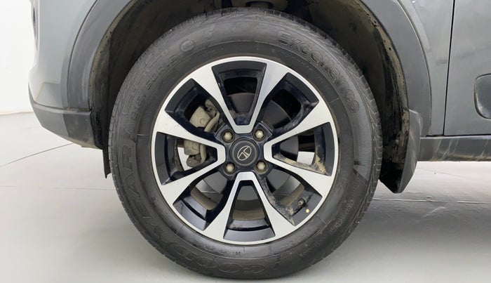 2020 Tata NEXON XZA + 1.2 PETROL A/T, Petrol, Automatic, 15,214 km, Left Front Wheel