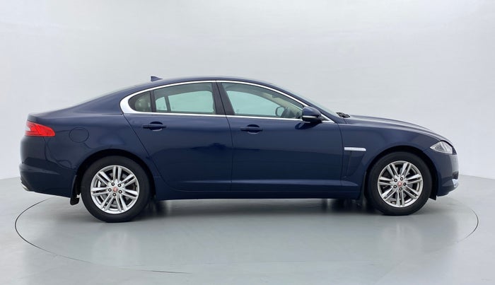 2014 Jaguar XF 3.0 S V6, Diesel, Automatic, 31,523 km, Right Side View
