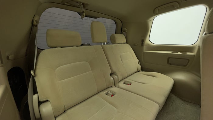 TOYOTA LAND CRUISER-Third Seat Row