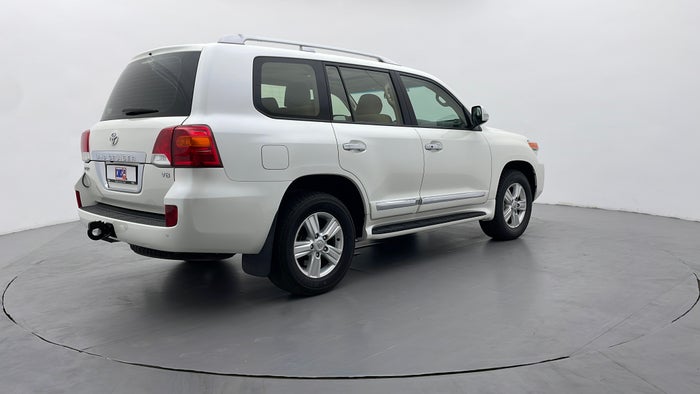 TOYOTA LAND CRUISER-Right Back Diagonal (45- Degree) View