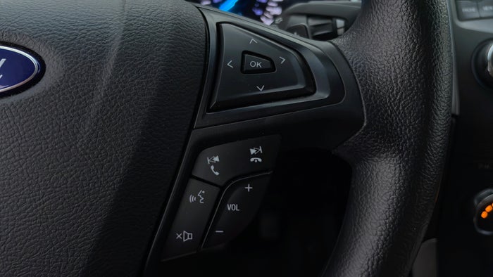 FORD EDGE-Drivers Control