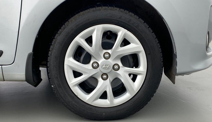 2018 Hyundai Grand i10 SPORTZ 1.2 KAPPA VTVT, Petrol, Manual, 28,653 km, Right Front Wheel