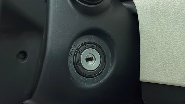 TOYOTA COROLLA-Steering Wheel Trim Scratch