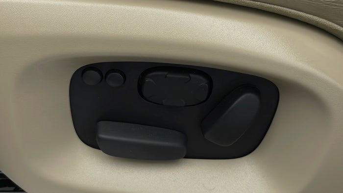 LAND ROVER RANGE ROVER SPORT-Driver Side Adjustment Panel