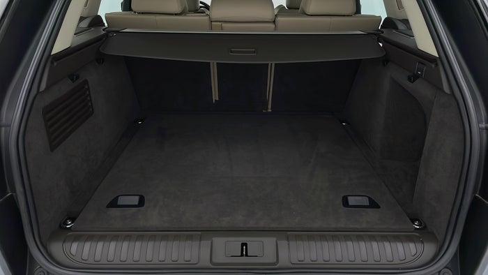 LAND ROVER RANGE ROVER SPORT-Boot Inside View